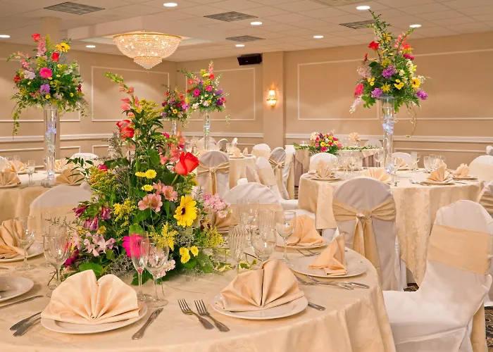 Holiday Inn Hasbrouck Heights-Meadowlands By Ihg