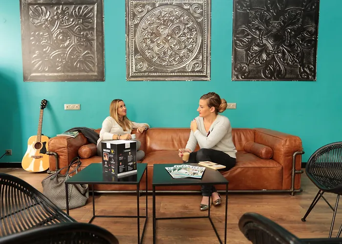 Arty Paris Porte De Versailles By River