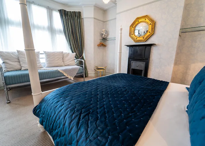 Brooks Guesthouse