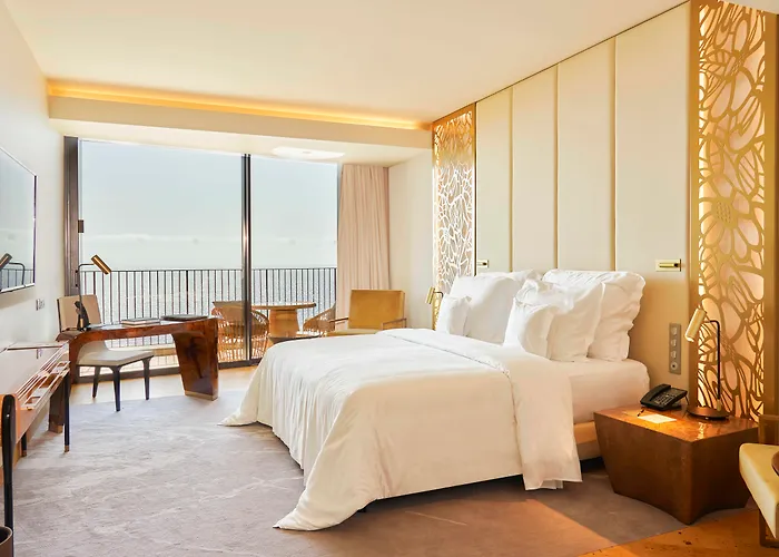 Hotel de luxo Apenas: Savoy Palace - The Leading Hotels Of The World - Savoy Signature