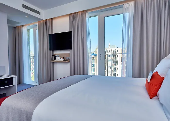 3-Sterne-Hotel: Holiday Inn Express Amsterdam - City Hall By Ihg