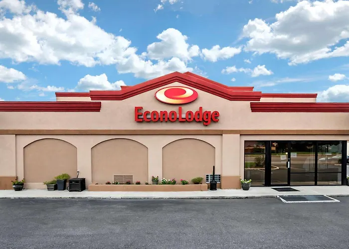 Hotel near College: Econo Lodge Easton Route 50