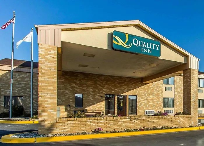 Cheap hotels Quality Burlington Near Hwy 34