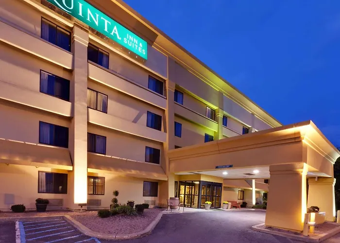 La Quinta By Wyndham Plattsburgh