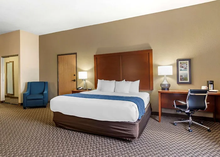 Family Hotel: Comfort Inn & Suites Blue Ridge