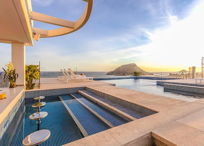Hoteles con Jacuzzi Cdesign