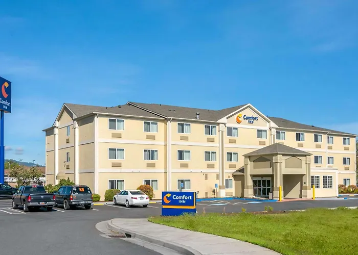 Hot Tub in Room Comfort Medford North