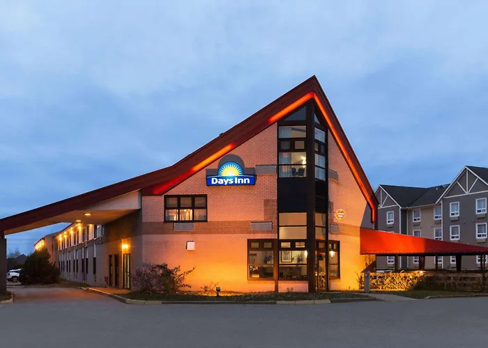 Hôtel de plage: Days Inn By Wyndham Trois-Rivieres