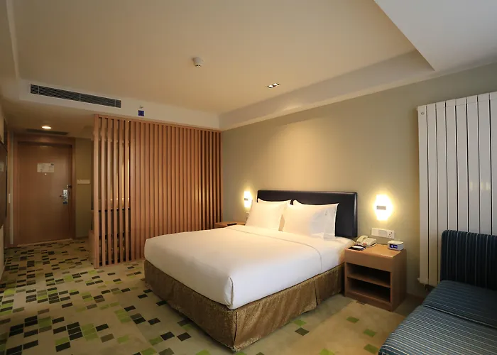 Holiday Inn Express Zhangjiakou Park View, An Ihg Hotel