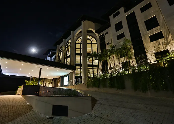 Hotel com pingue-pongue: Quality Hotel Blumenau