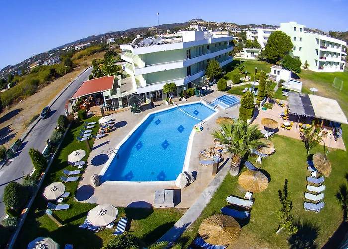 Ping Pong Hotel: Stamos Hotel