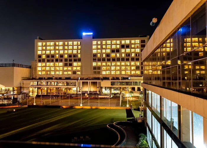 Ping Pong hotel: Wyndham Ahmedabad Shela