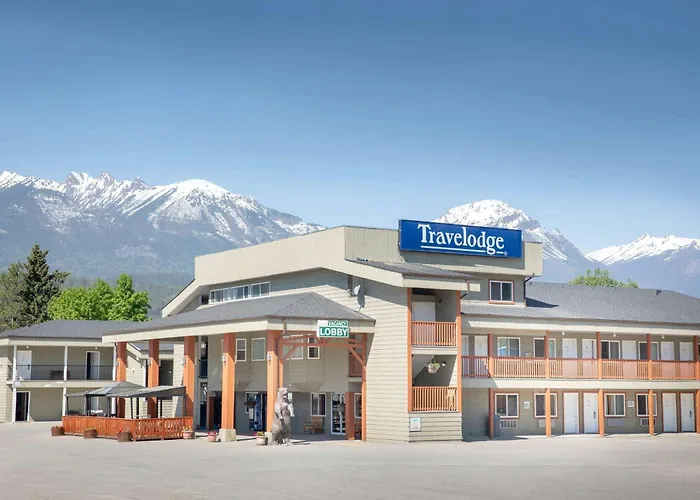 Travelodge By Wyndham Golden Sportsman Lodge