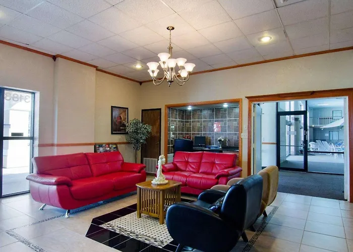 Motel: Knights Inn & Suites Emporia