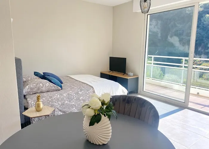 Lodge: Villa Madeleine - Résidence Services Seniors
