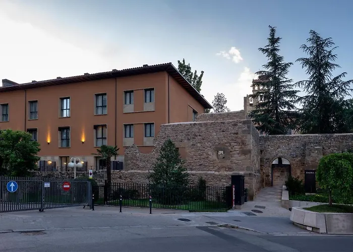 Dauria Suites Ha