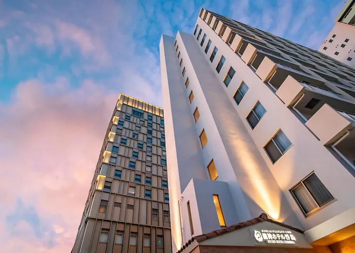 3 star hotel: 龍神ホテル浮島那覇