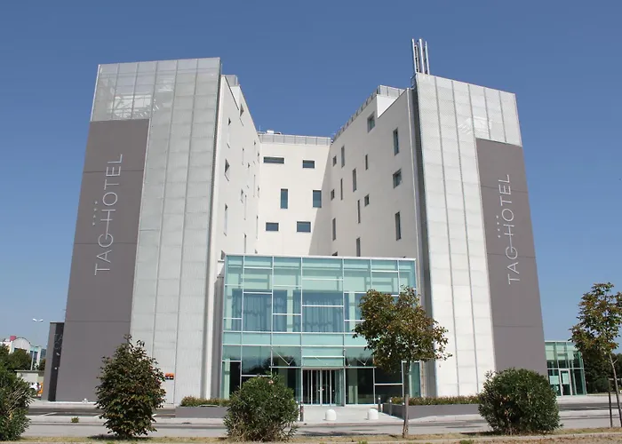 Tag Hotel
