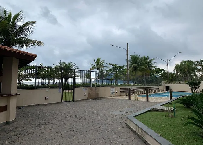 Aluguéis de temporada: Condomínio Maitinga. (Pé na areia)