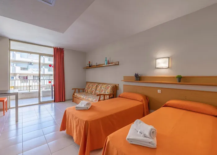 Hôtel accueillant les animaux: Apartamento Bonito En Salou Con Piscina