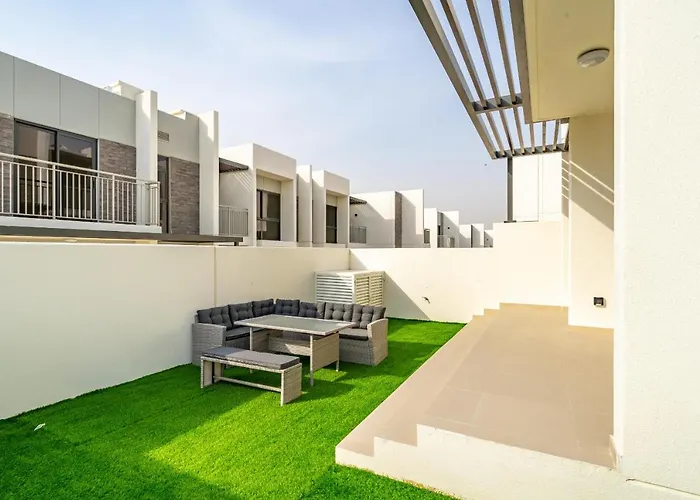 Primestay - Damac Hills 2 Aster
