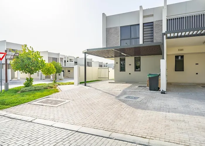 Primestay - Damac Hills 2 Aster