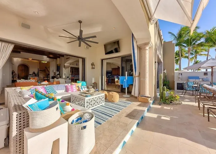 Luxurious 5Bd Del Mar Palmilla Villa Staffed And Swimmable Beach