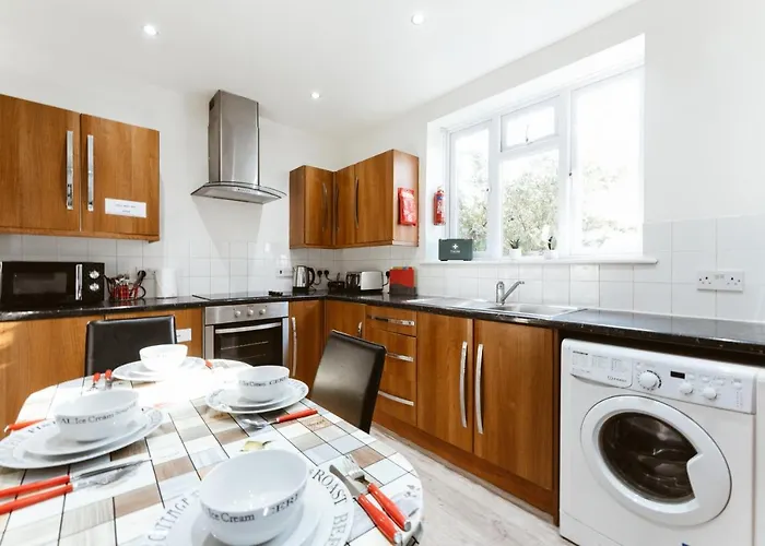 Pension de Famille Stepney Green Beds To Stay 24