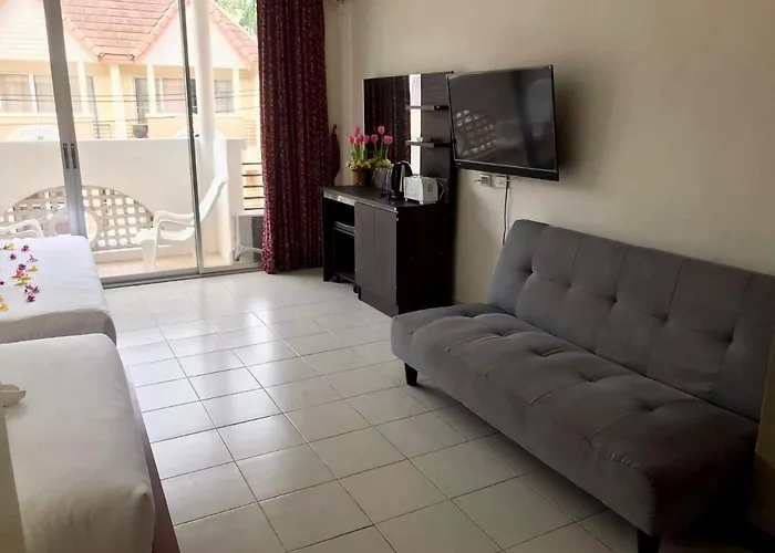 Cheap hotels Kata Beach Guesthouse