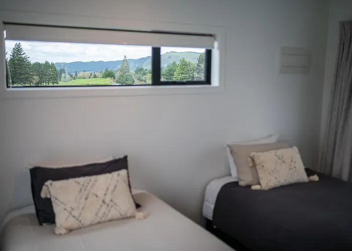 Apartment: Fairway Cottages