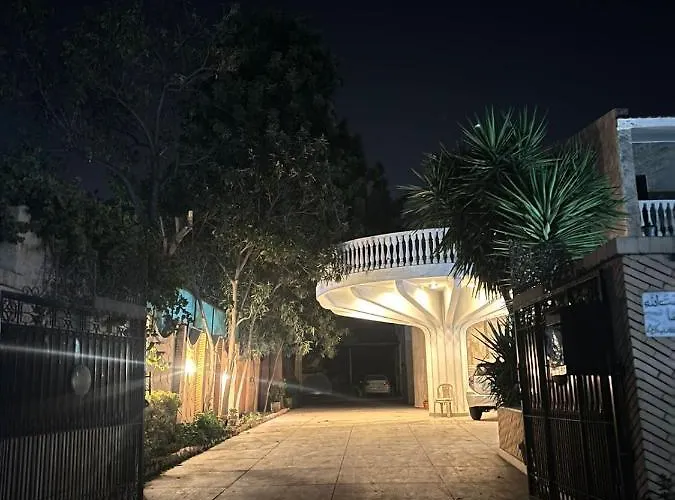 Cosmos Guest House