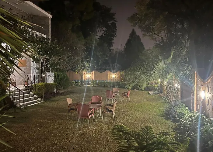 Cosmos Guest House