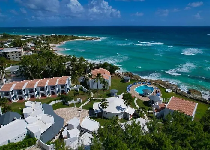Hotels Close to Airport Oceanblue Resort