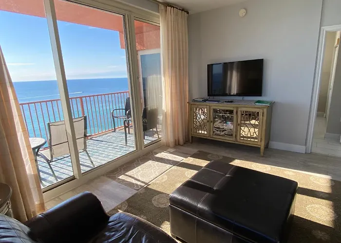 Waterpark hotel: Shores Of Panama By Resort Collection