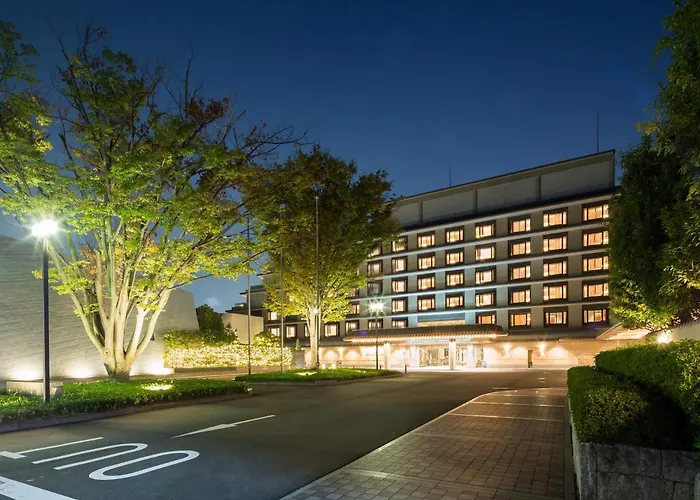 Luxury hotel only: Kyoto Brighton Hotel