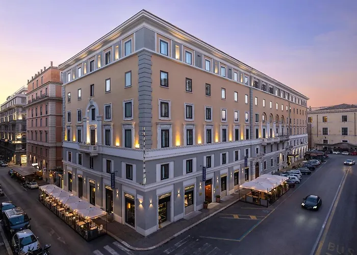 Beach hotel: Golden Tulip Rome Piram