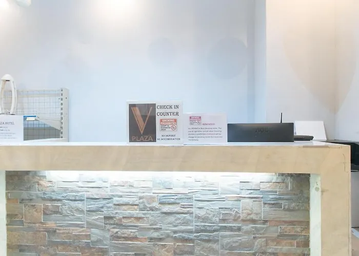 Family resorts Reddoorz At V Plaza Manila