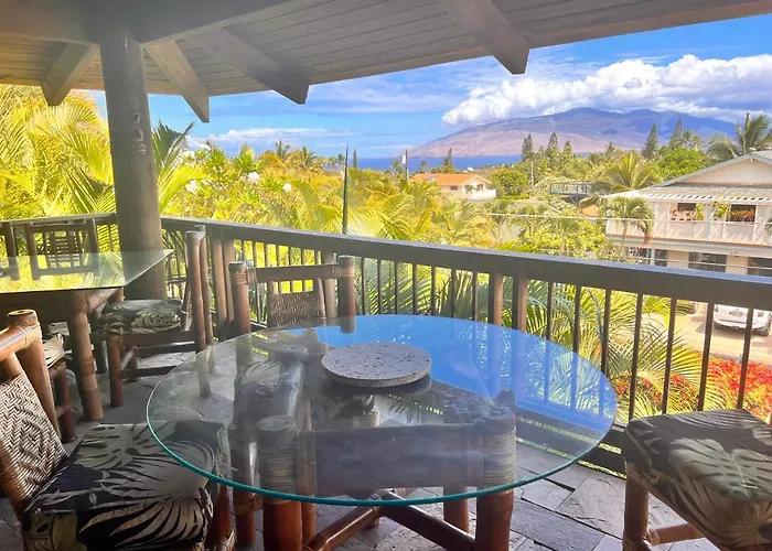 Maui What A Wonderful World Bed & Breakfast