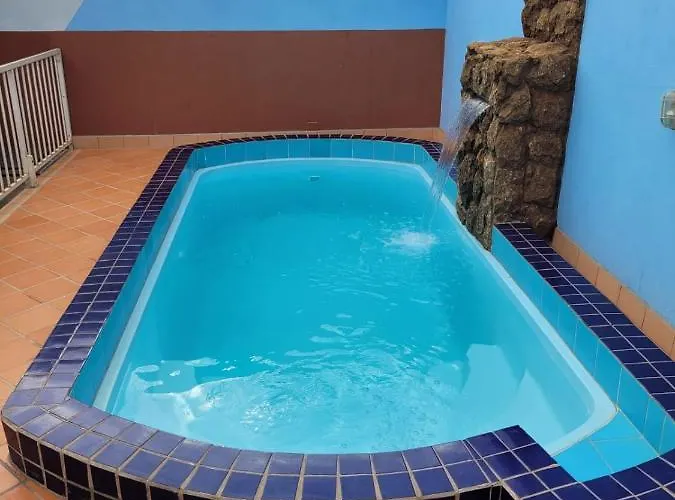 Casa temporada com piscina para 6 pessoas