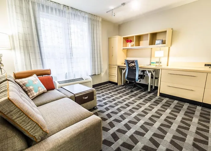 Hotel: Towneplace Suites By Marriott Gilford