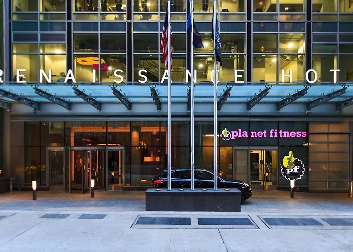 Beach hotel: Renaissance New York Midtown Hotel