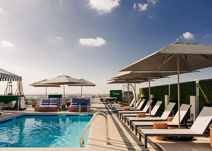 Family resorts Montrose At Beverly Hills