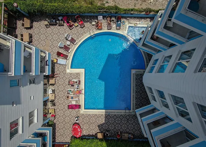 Hawaii Suite Beach Hotel