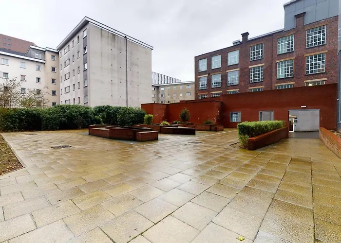 Penworks House Near Birmingham City Centre