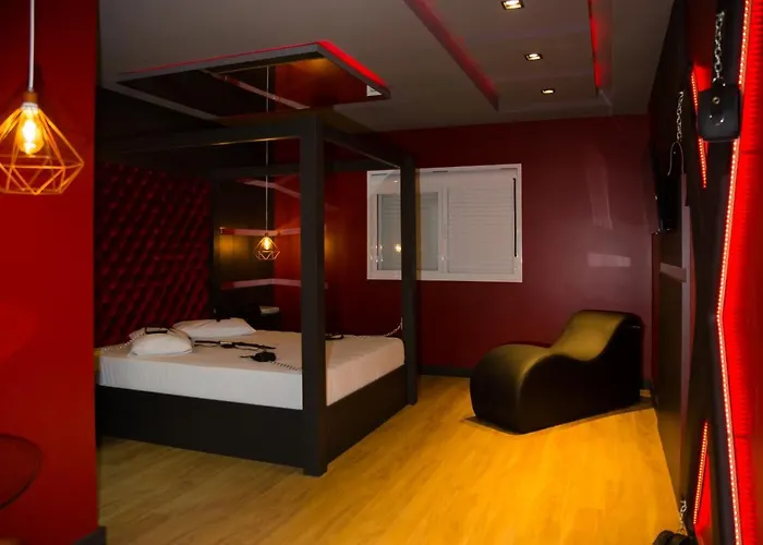 Helus Motel