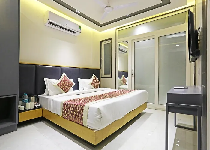 Hotel Apple Tree Residency - Offering Free Airport Shuttle