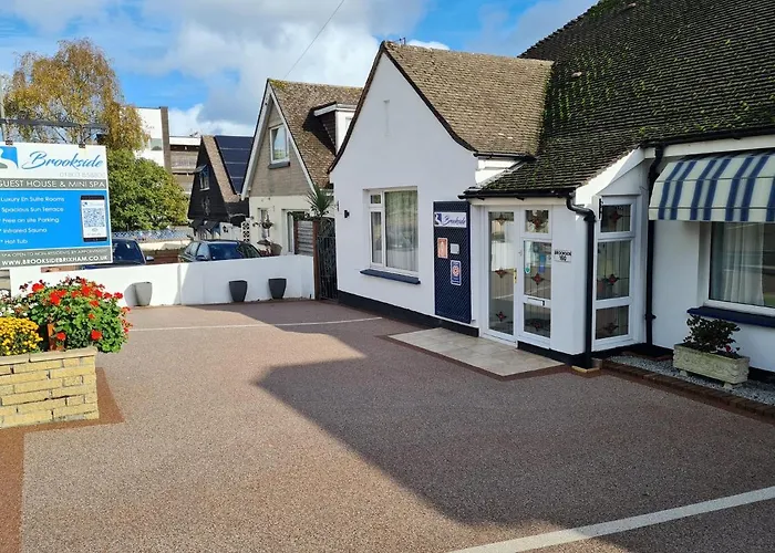 Brookside Guest House & Mini Spa