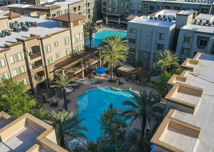 Villa Toscana Condo