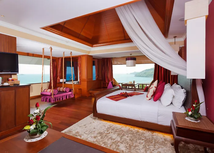 Diamond Cliff Resort & Spa, Patong Beach