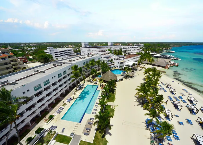 4 star hotel: Be Live Experience Hamaca Suites